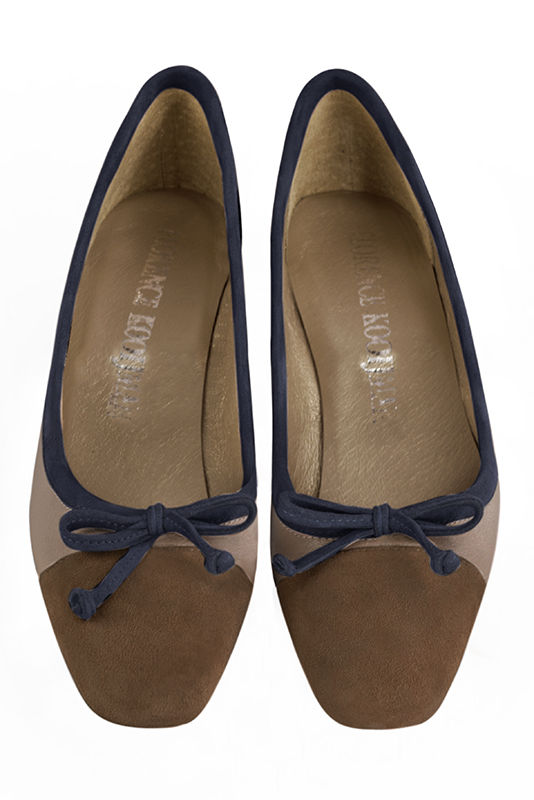 Chocolate brown, tan beige and navy blue women's ballet pumps, with low heels. Square toe. Flat flare heels. Top view - Florence KOOIJMAN